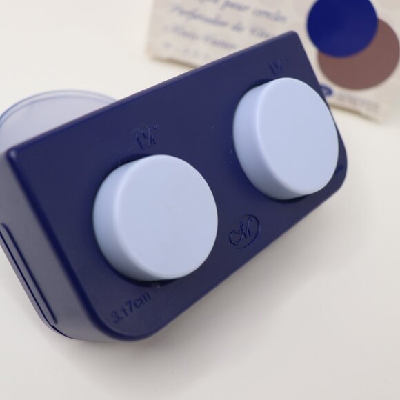 Creative Memories Circle Maker Circle Punch Use to Cut 1.25 & 1.50 Circles Arts - Picture 4 of 9